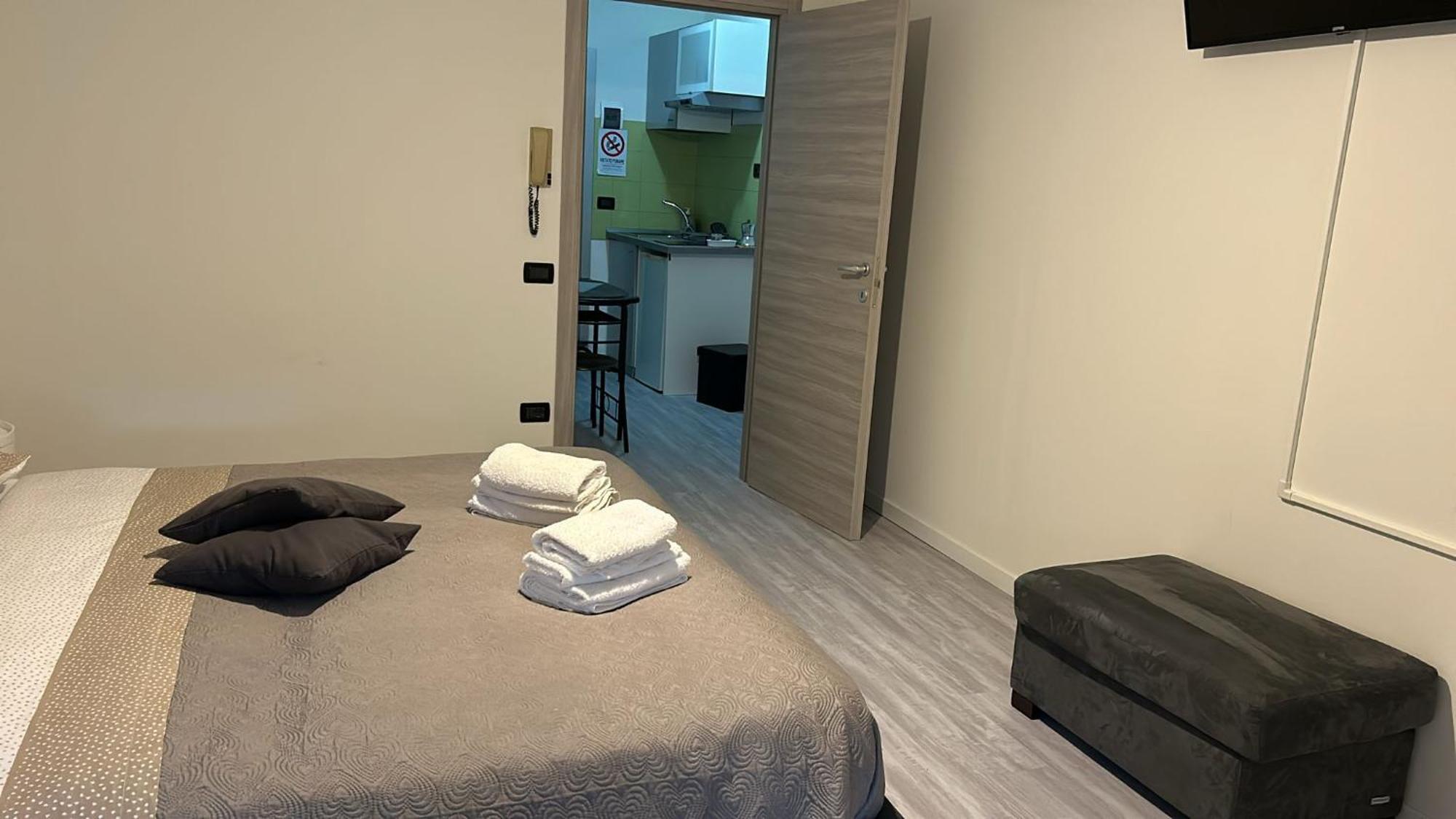 Appartamenti Clesioresidencebuonconsiglio 特伦托 外观 照片