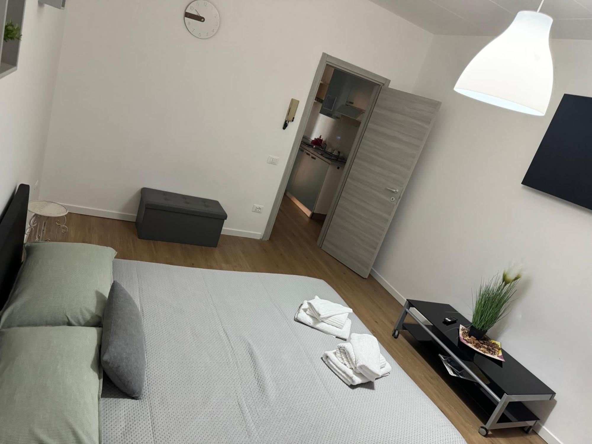 Appartamenti Clesioresidencebuonconsiglio 特伦托 外观 照片